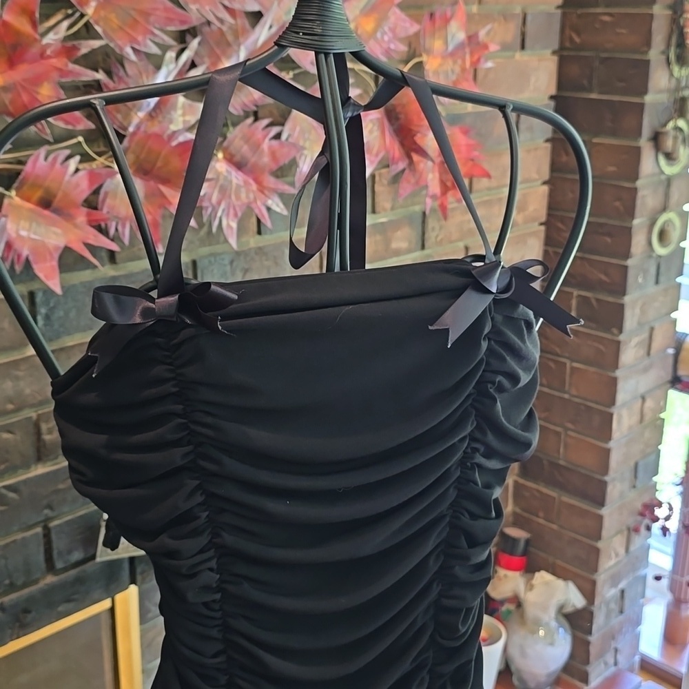 Suzy Shier - Vintage Black Bodycon Ribbon Halter Dress
